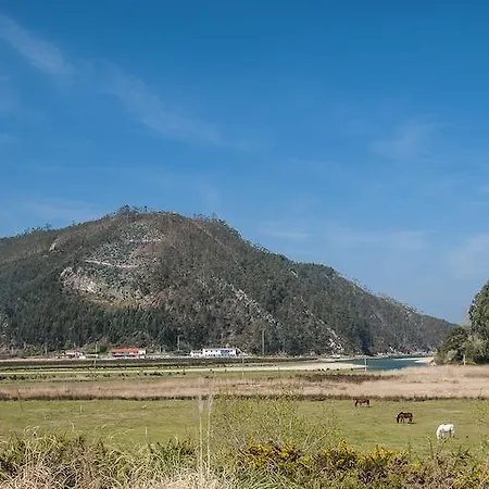 Riodeva Πανσιόν *